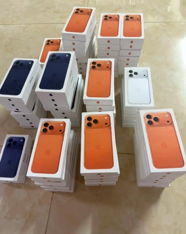iPhone 17 Pro Max Pallet - Image 2